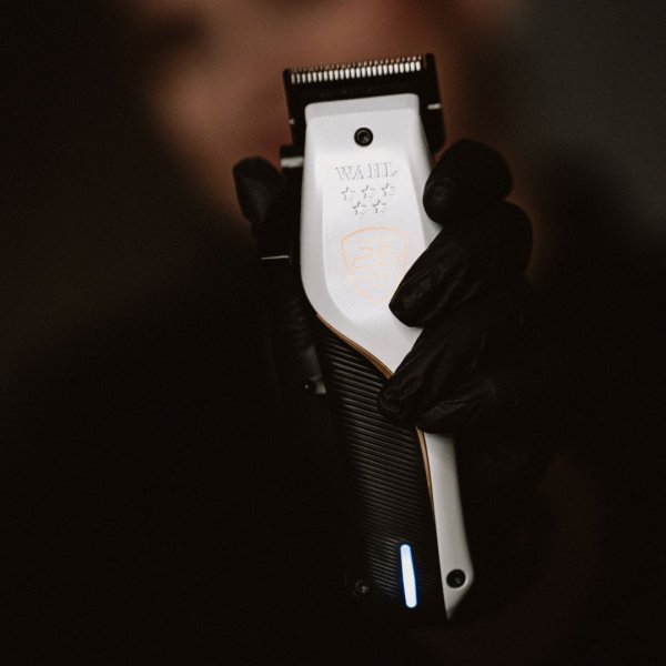 LIMITED EDITION: WAHL VAPOR CE